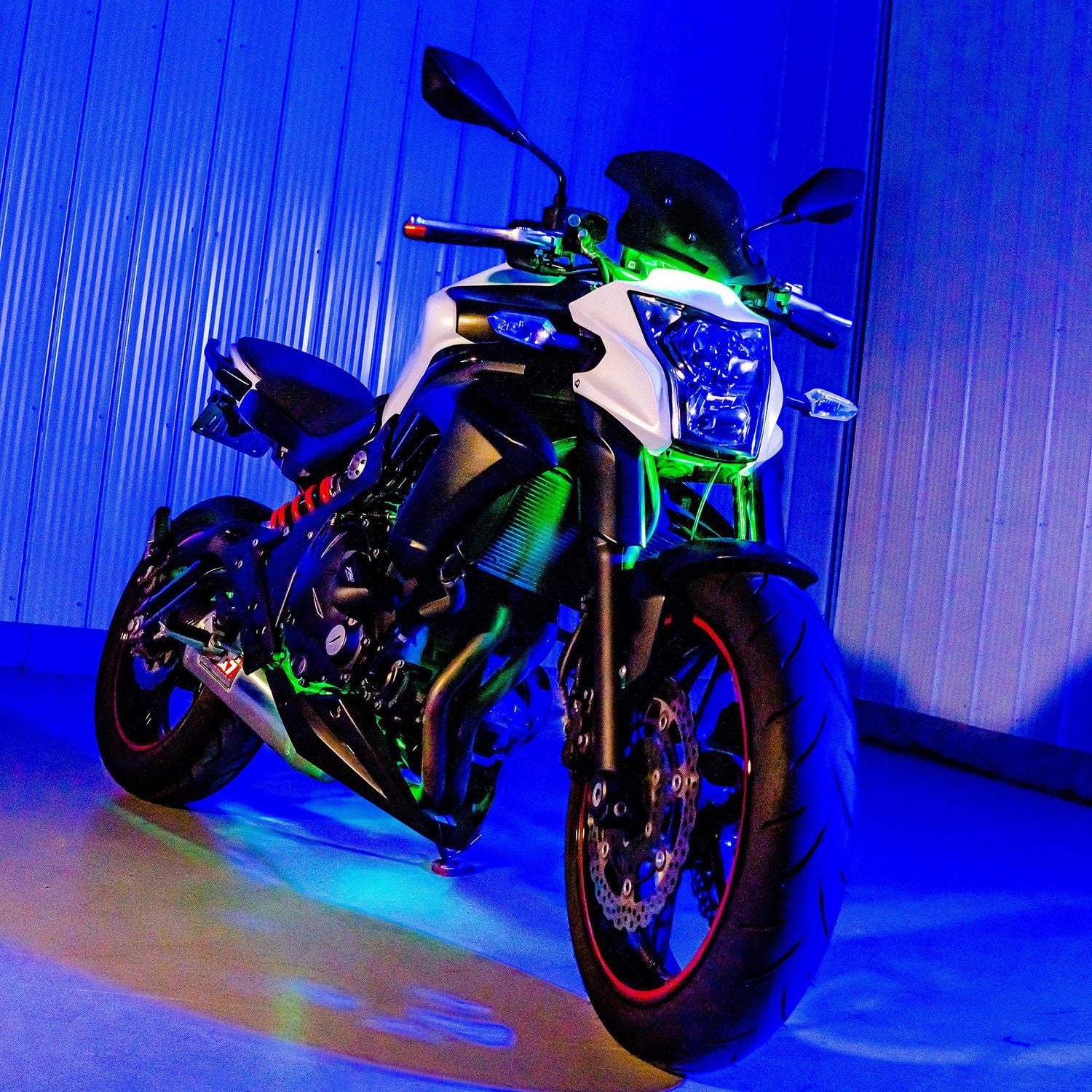 Bandes lumineuses à DEL MotorLED Flow d’Alpena