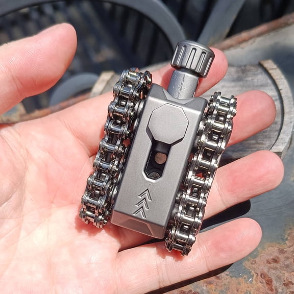 Metal Rotating Tank Fidget Toy  Magnetic EDC Stress Reliever & Spinner Cool Military Gift for Friends fidget toy edc