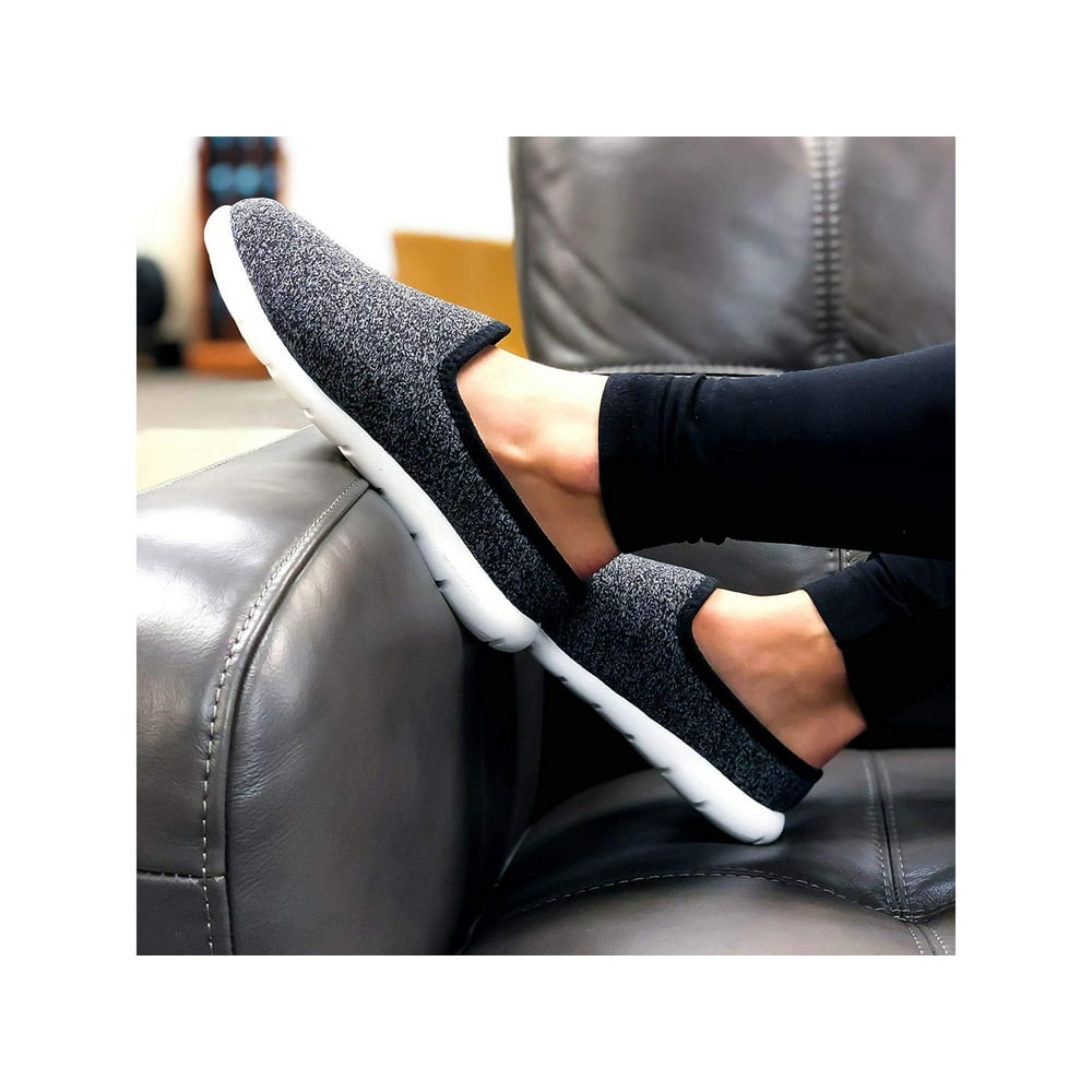 women's isotoner jessie microsuede heathered knit hoodback slipper