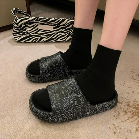 

Daqian Sandals for Women Clearance Flip Flops Sandals Women Men with Comfortable Indoor and Outdoor Sandals Flat Sports Slippers Slide Sandals for Women Black 7(38-39)