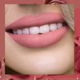 thumbnail image 2 of Black Kit de maquillaje de labios con brillo de labios de terciopelo resistente al agua de larga duración y lápiz labial líquido mate, 2 of 5