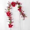 thumbnail image 4 of Guirnalda de flor de Pascua de Navidad de 180 cm, corona de flor de Pascua de Navidad con bayas rojas artificiales con hojas de acebo de piña para chimenea, escalera, mesa de cena, decoración artesana kaili Sencillez, 4 of 5