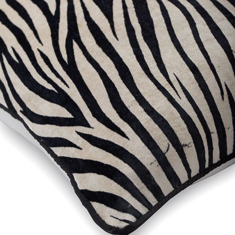 Black and white online zebra pillows