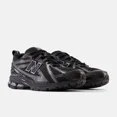 thumbnail image 1 of New Balance 1906R "Black" M1906RCH Men's Sneakers Size Authentic, 1 of 6