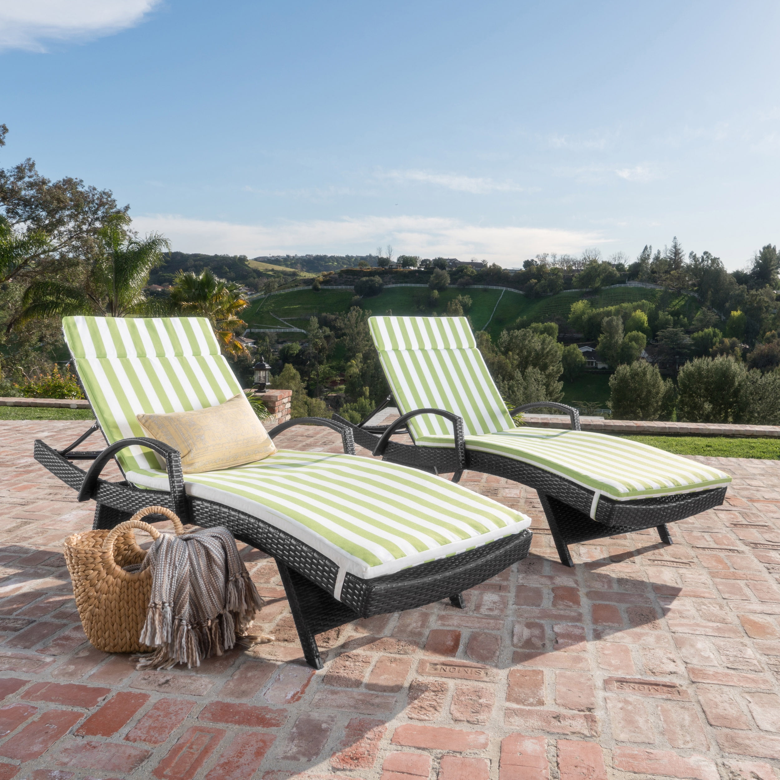 Soleil Outdoor Wicker Arm Chaise Lounges With Green And White