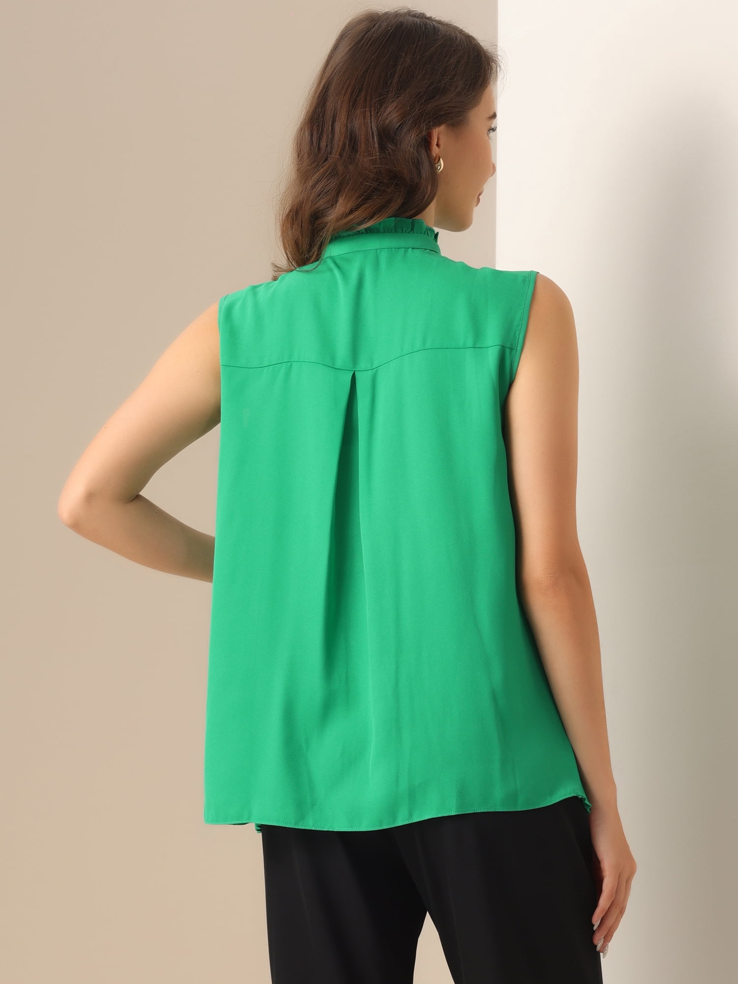 DARING DIVA Women's Sleeveless Tie Neckline Pleated Blouse XL Green