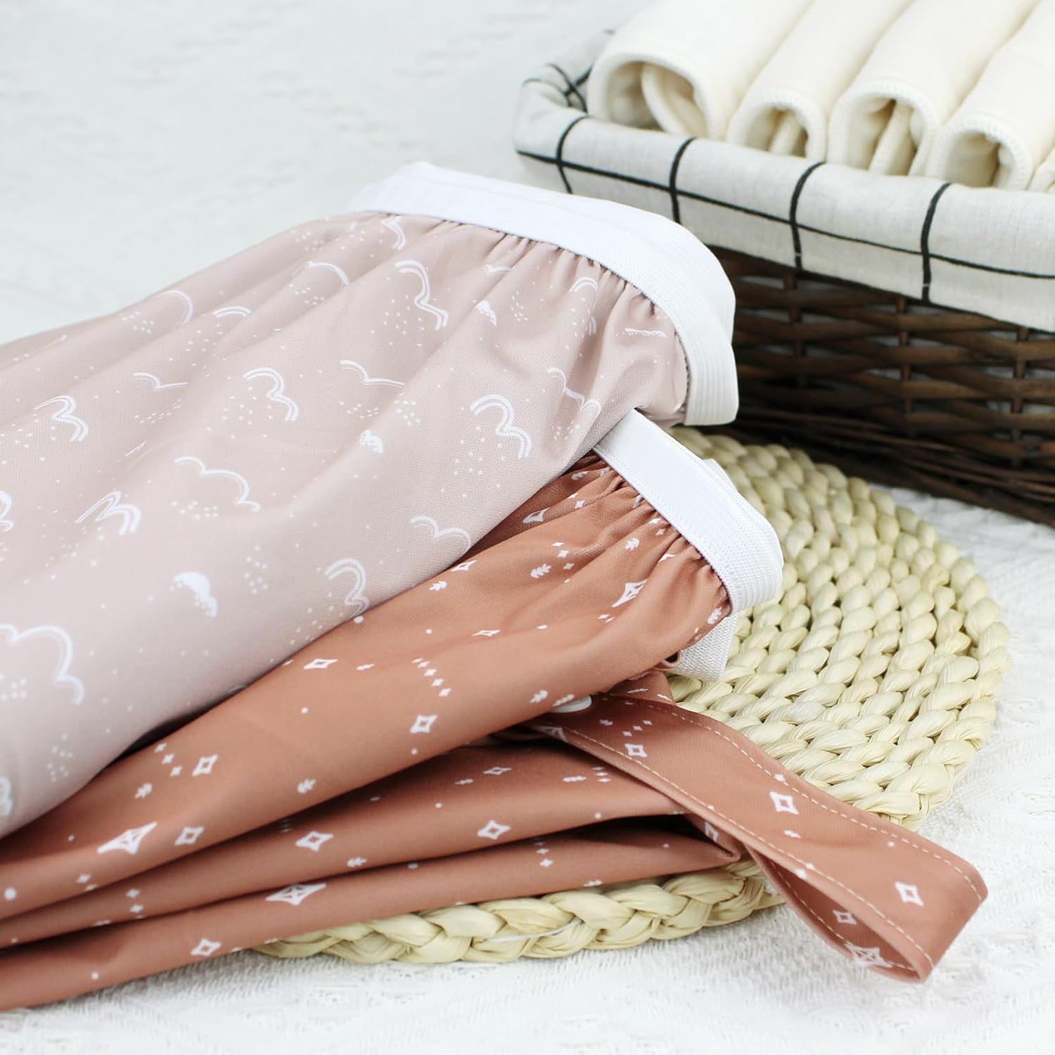2 Pack Reusable Pail Liners, with 15 Pack Washable cloth diaper wipes & 1ps of Waterproof pod