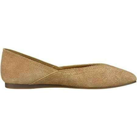 lucky gennifa flat