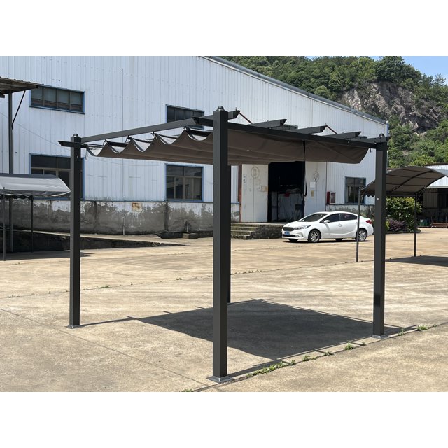 Un Treillis en Aluminium pour Fleurs et Vigne