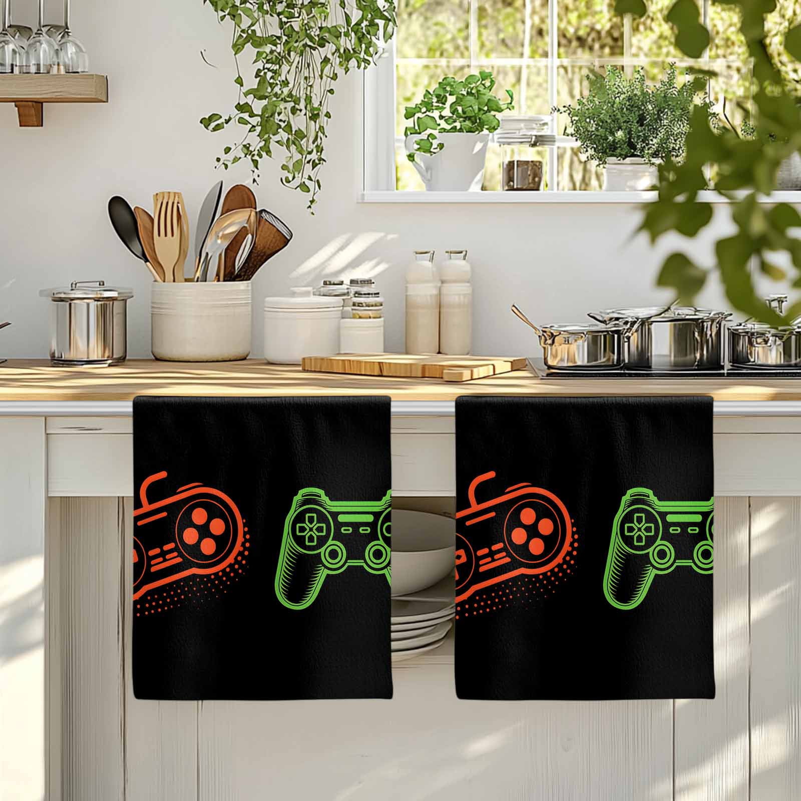 Game Controller Kitchen Towels Set of 2, Modern Art Gaming Handheld Black Soft Microfiber Dish Towels, Absorbent Quick-Dry Washable Dishcloths for Kitchen Cleaning, Drying Dishes, 18x28 Inches