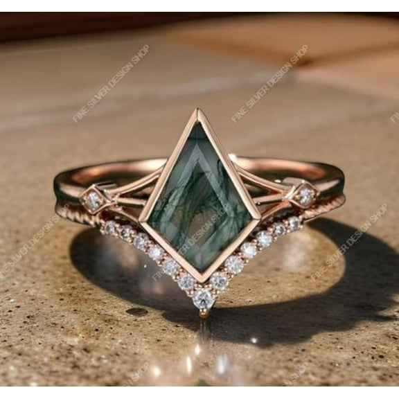 Unique Kite Cut Green Moss Agate Engagement Ring Set 14k Rose Gold plated Engagement CZ Ring For Women