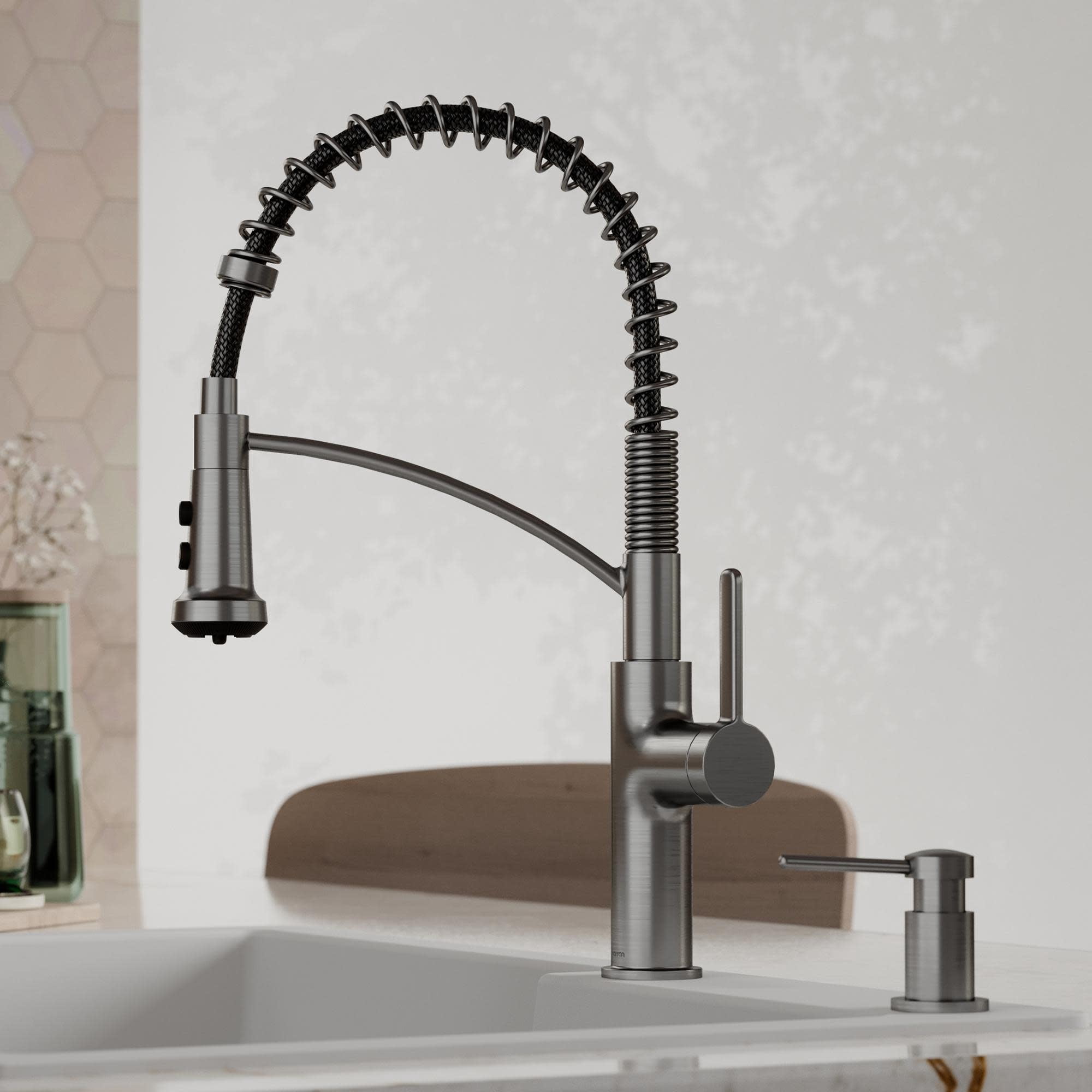 Karran Usa KKF740MB Scottsdale 1.8 GPM Single Hole Pull Down Kitchen Faucet - Black