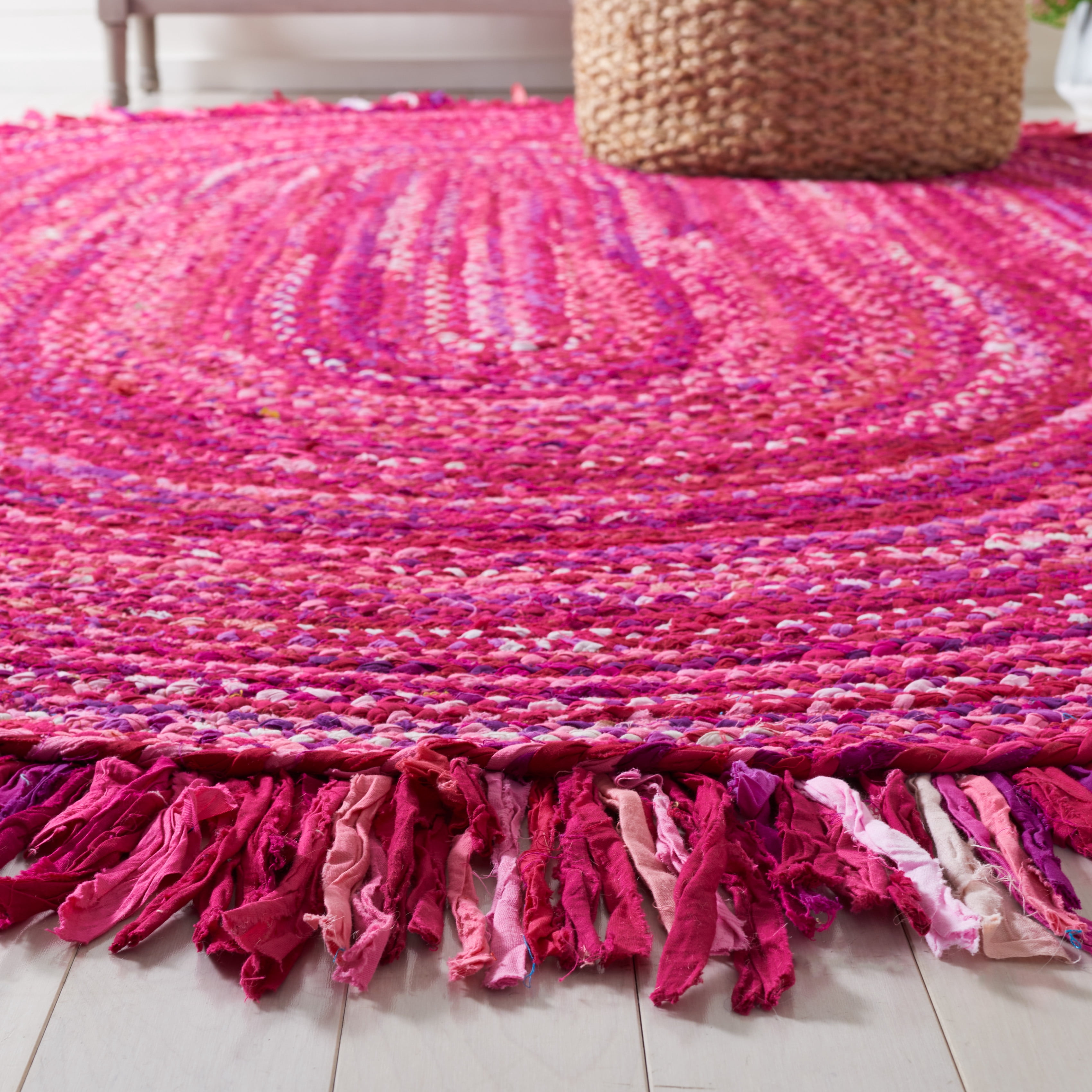 SAFAVIEH Braided Paisley Transitional Cotton Reversible Area Rug, Pink/Fuchsia, 6' x 9' Oval