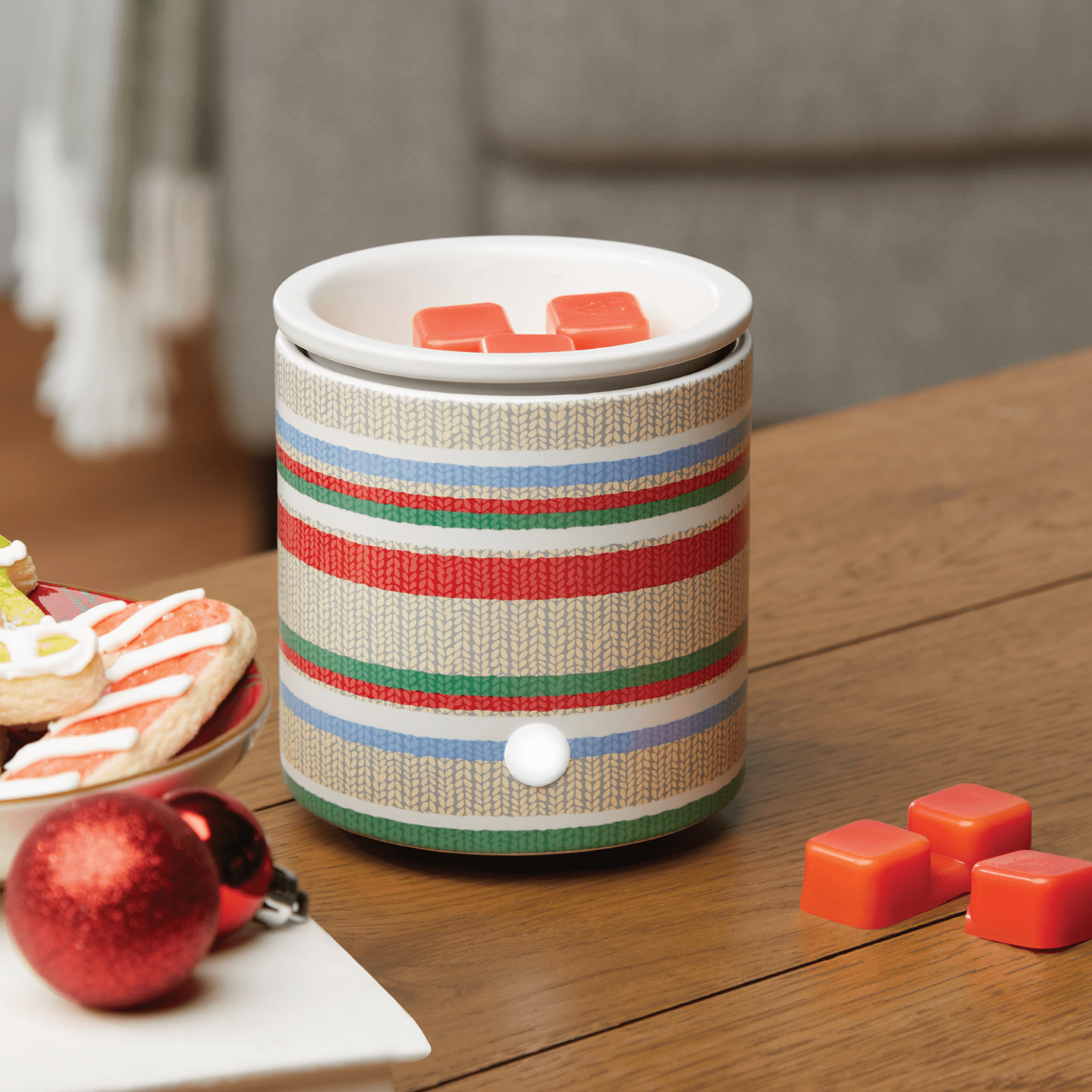 Mainstays Sweater Stripes Full Size Ceramic Fragrance Wax Melt Warmer