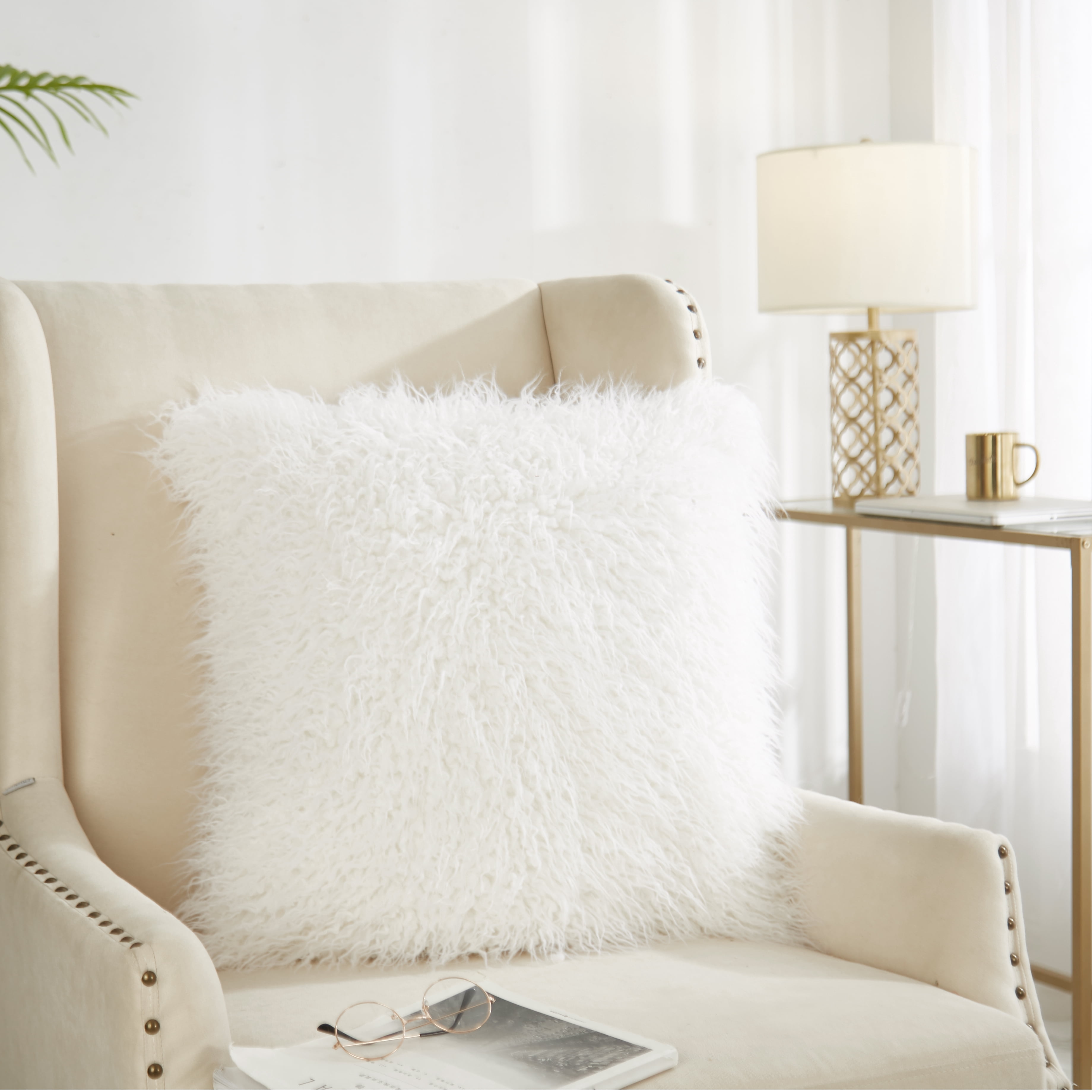 Better Homes & Gardens Mongolian Faux Fur Pillow, 22 X 22, White