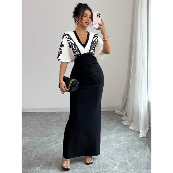 Elegant Black Colorblock Bat Sleeve V-Neck Floral Print Fitted Maxi Dress