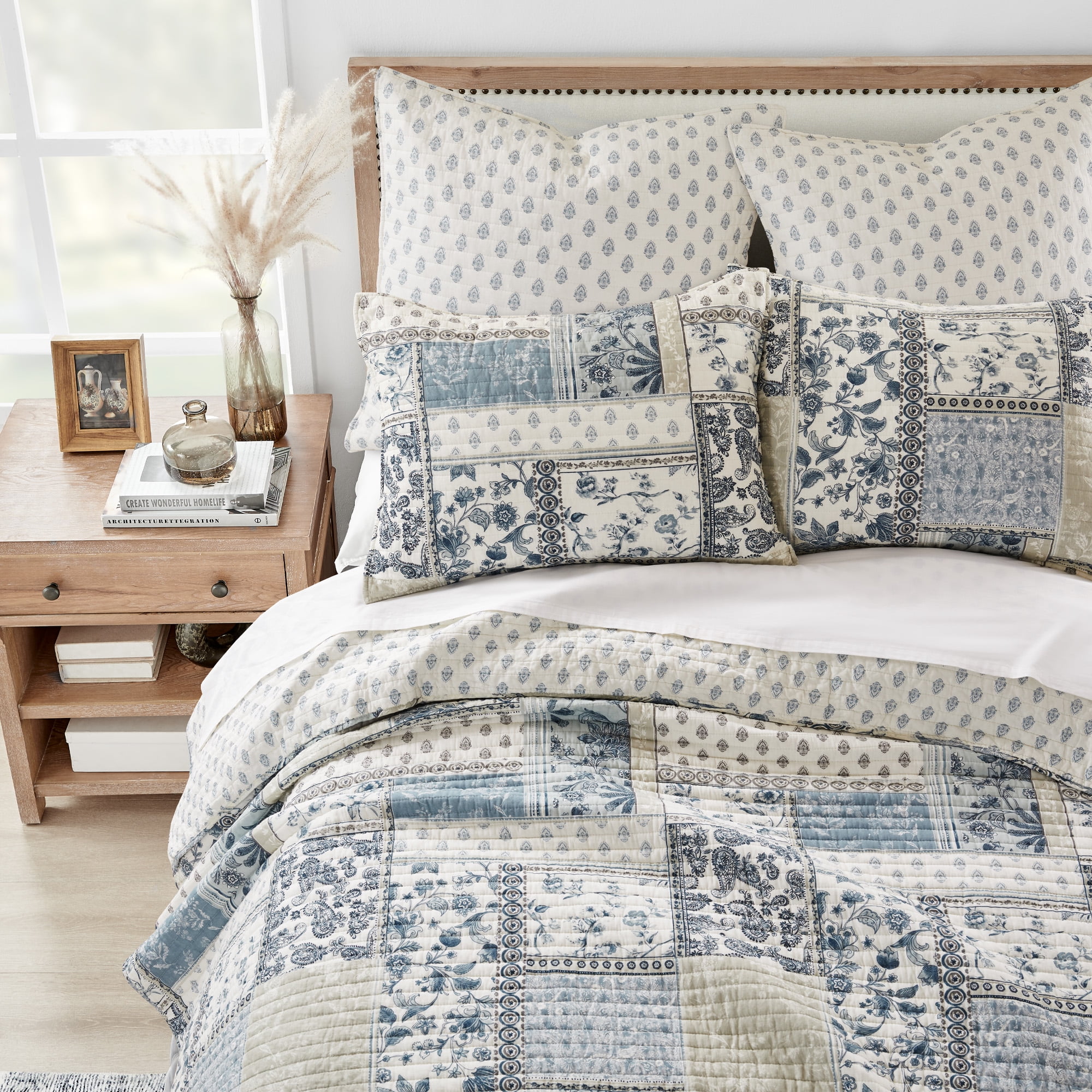 Levtex Home - Aliza Quilt Set - King Quilt and Two King