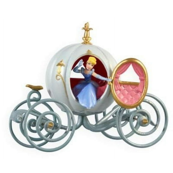 2009 Hallmark Ornament Her Moment to Shine