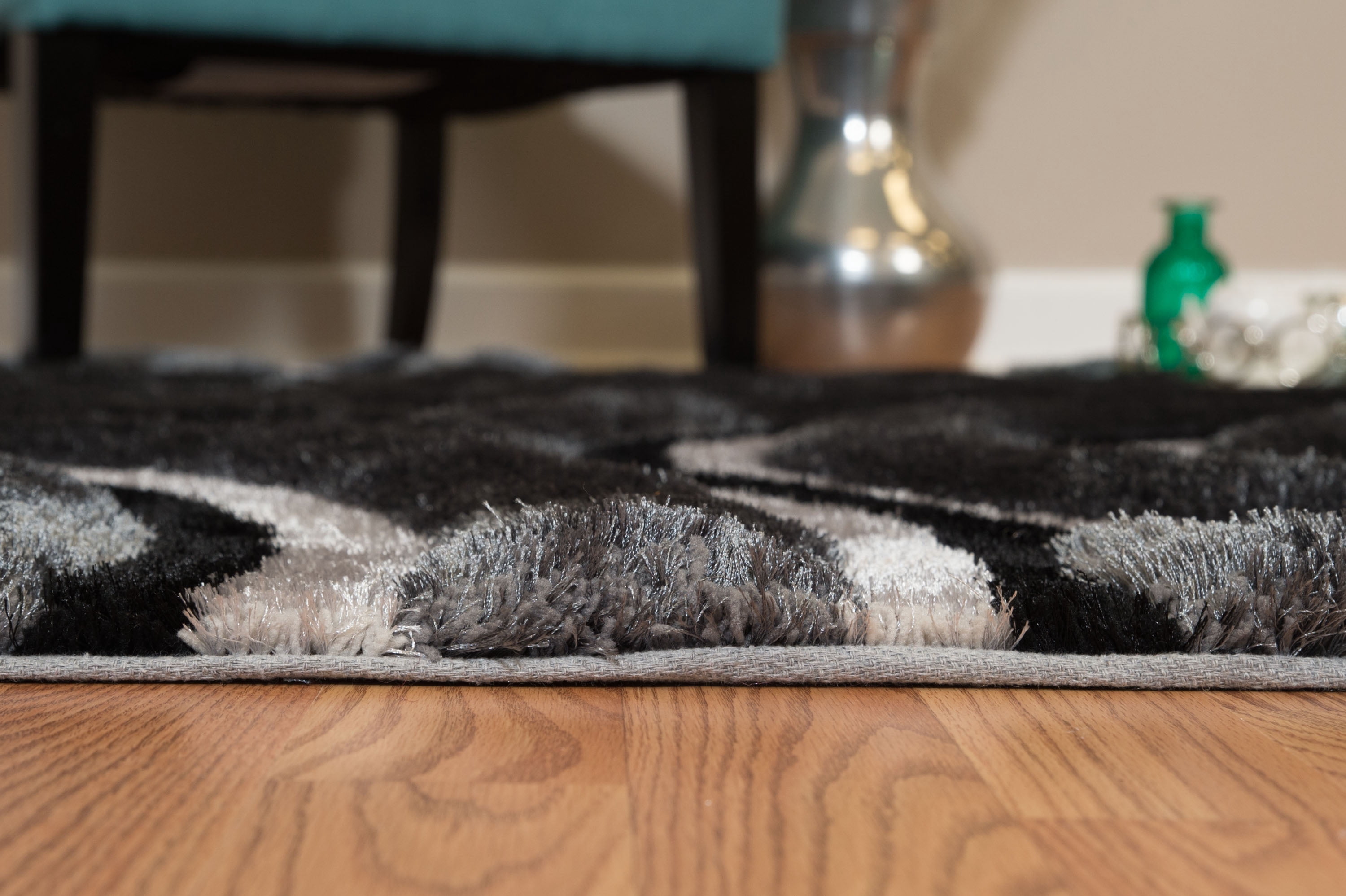United Weavers Veria Pehme Shag Geometric Area Rug, Black, 7'10" X 10'6"