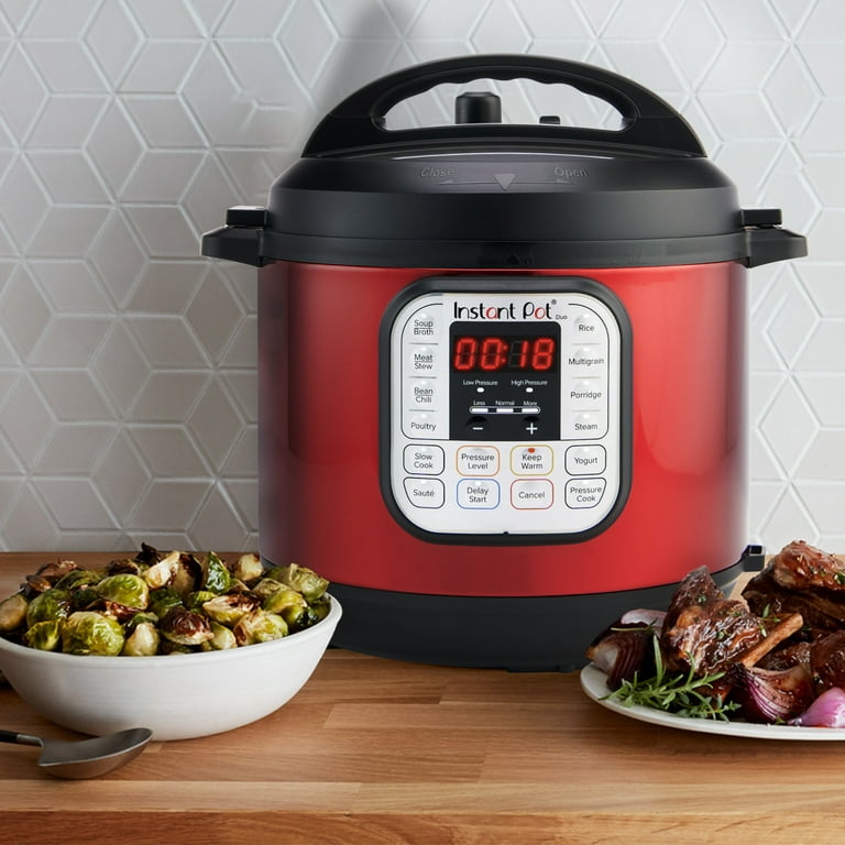 Instant Pot Duo 8 Qt Electric Pressure Cooker, 7-in-1 Slow Cooker