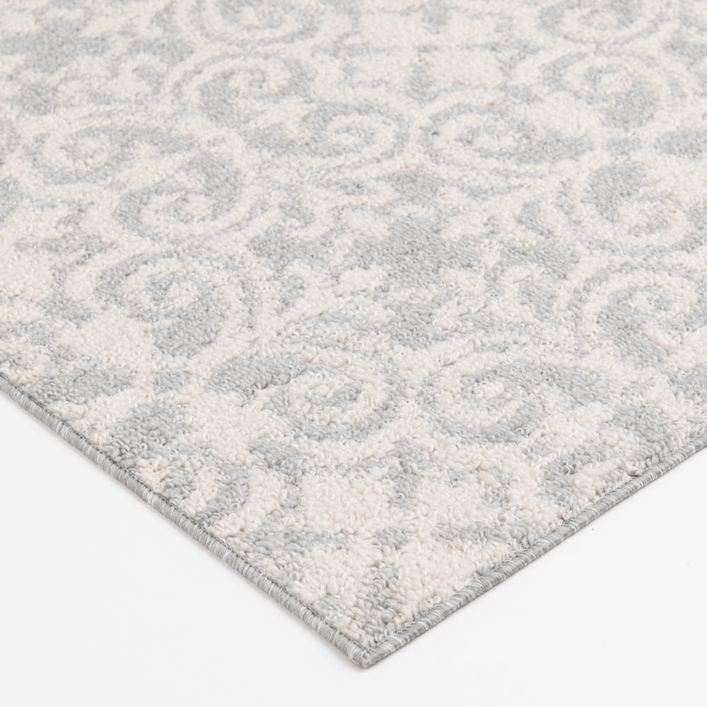 Classic Loop 5'x7' indoor area rug
