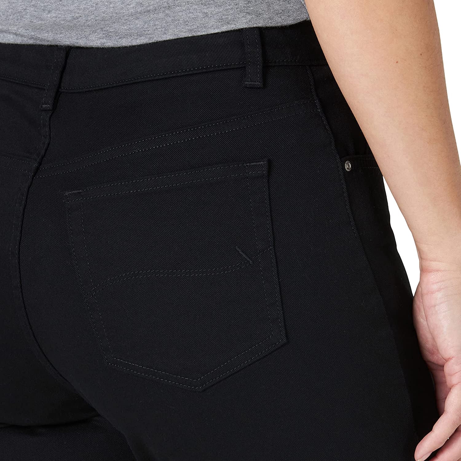 Lee® Women's Relaxed Fit Capri