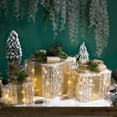 thumbnail image 1 of Caja decorativa de hierro navideño luminosa de 3 - caja de regalo con floking y luces LED para decoración del árbol, hogar y ventanas, 15cm 20cm 25cm, 1 of 9