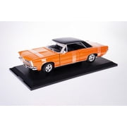 1965 Pontiac GTO, Orange - Maisto 31885OR - 1/18 scale Diecast Model Toy Car