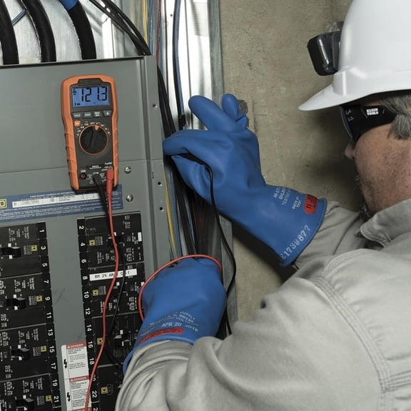 Digital Multimeter, Auto-Ranging TRMS Multimeter, 600V AC/DC Voltage, 10A AC/DC Current, 50 MOhms Resistance