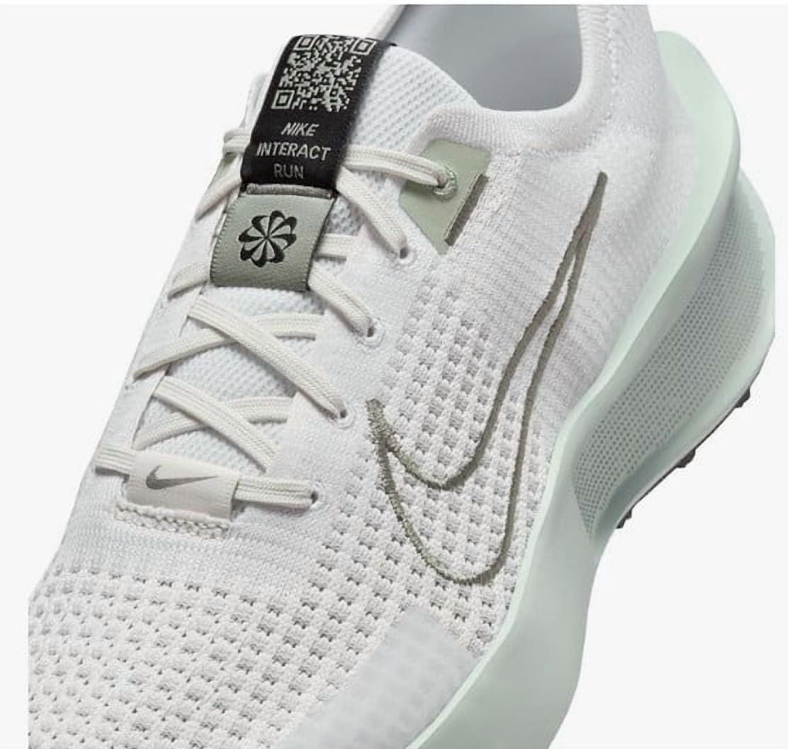 Nike Men's Interact Run Sneaker