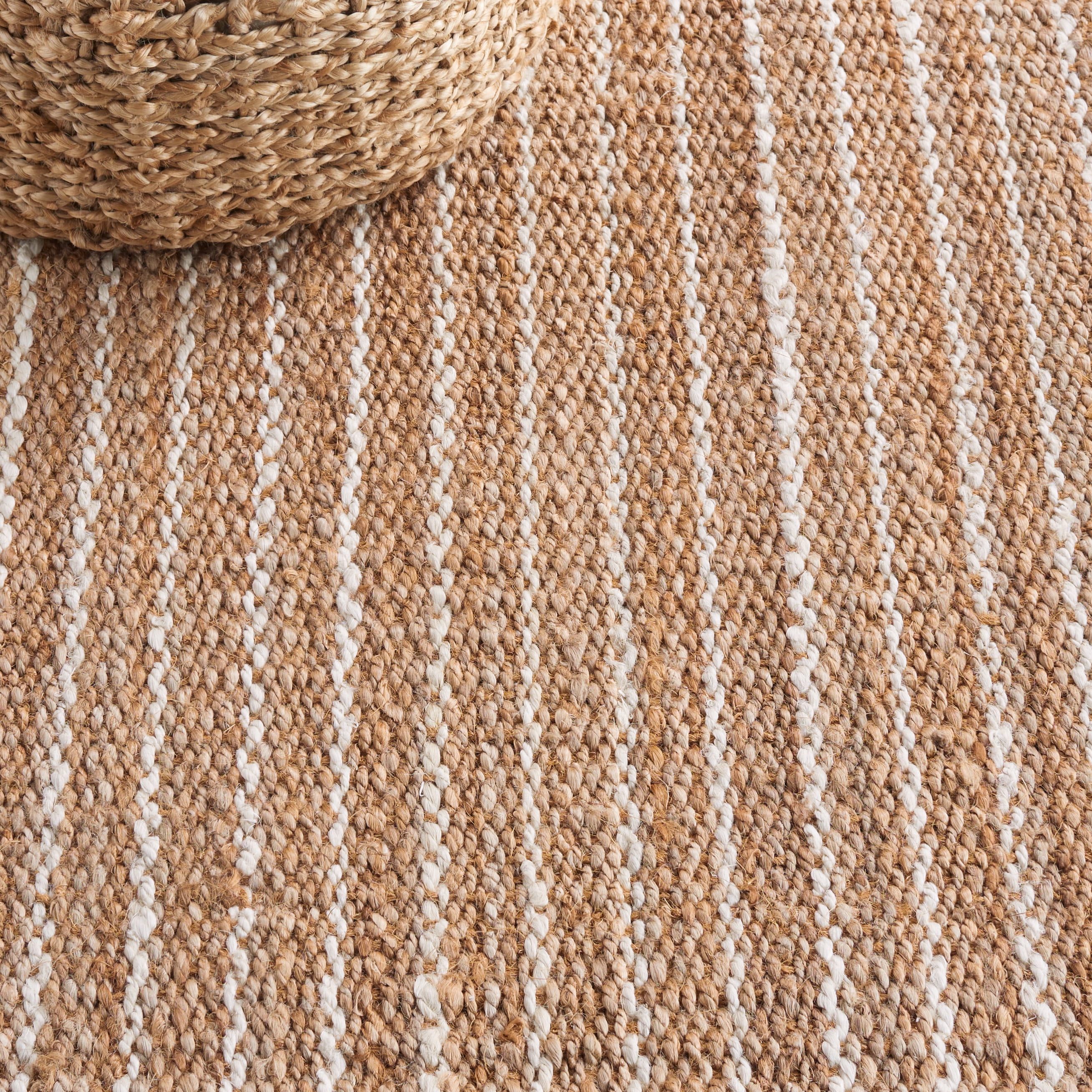 SAFAVIEH Natural Fiber Wilmer Striped Area Rug, Natural/Ivory, 7' x 7' Round