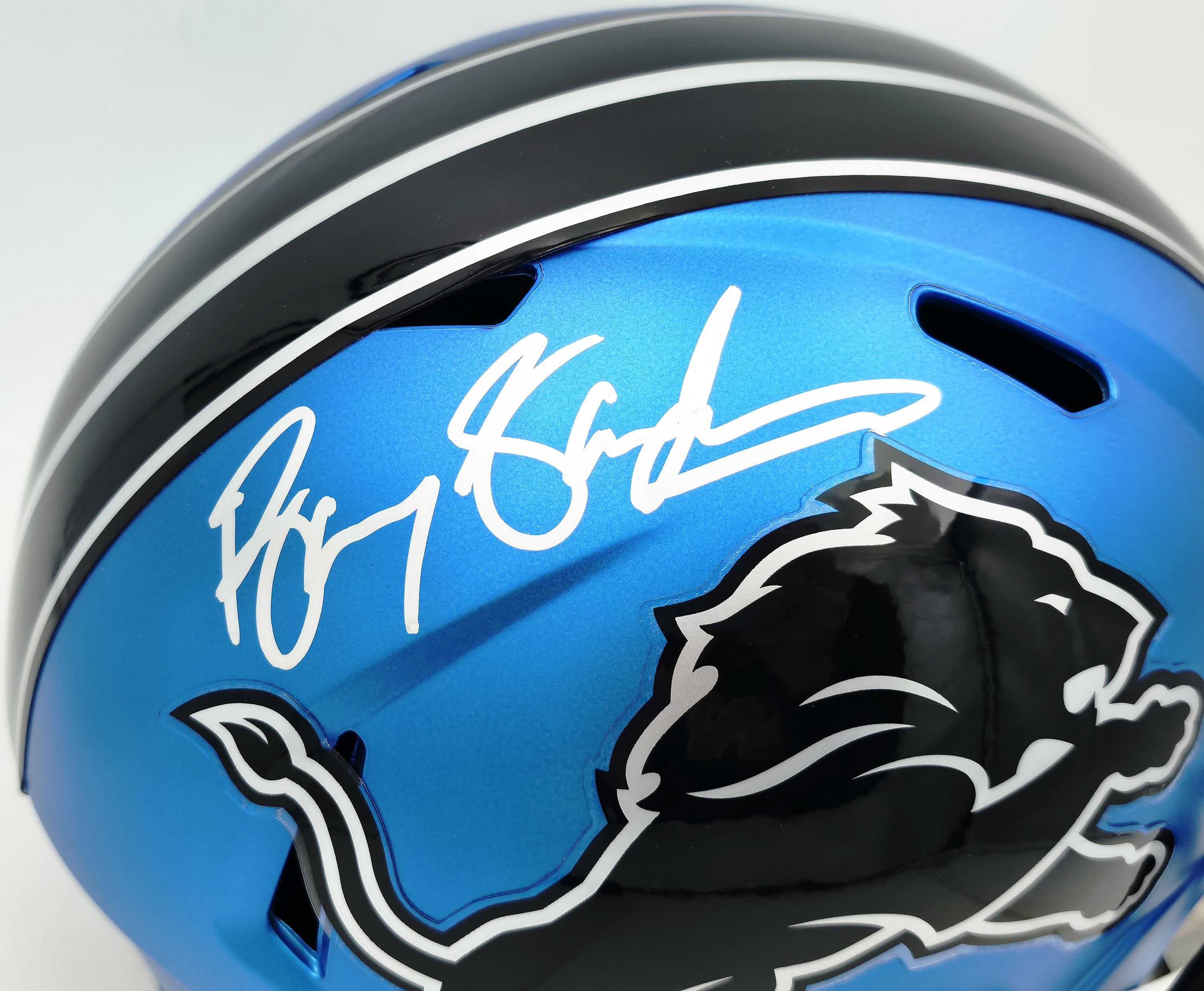 Barry Sanders Autographed Detroit Lions 2024 Alternate Blue Full Size Speed Replica Helmet Beckett BAS QR Stock #260177