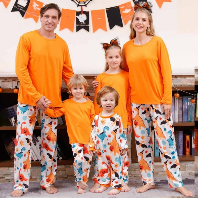 TIMIFIS Pyjamas d'Halloween pour Famille pour Femmes/hommes Ensembles Assortis de Pjs de Vacances d'Halloween 2 Pcs Combinaison de Pyjama Toile d'Araignée Fantômes Citrouille Squelette Haut et Pantalon Tenue de Maison Hiver