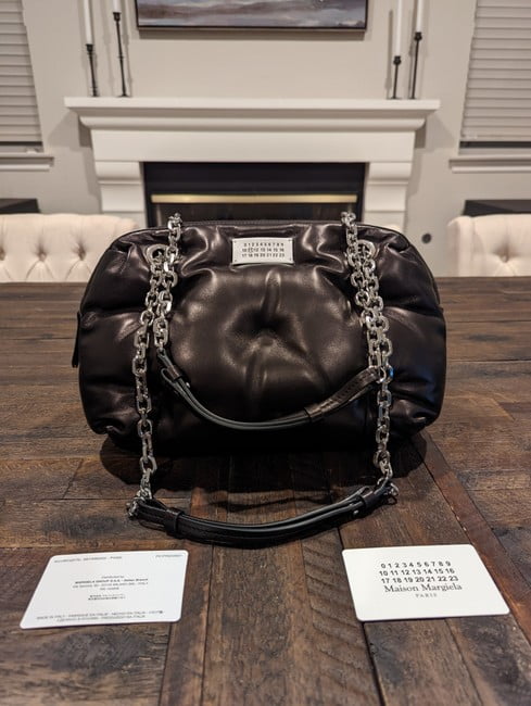 【Maison Margiela】Glam Slam Bowling Bag MAISON MARGIELA Glam Slam Bowling Black Leather Tote