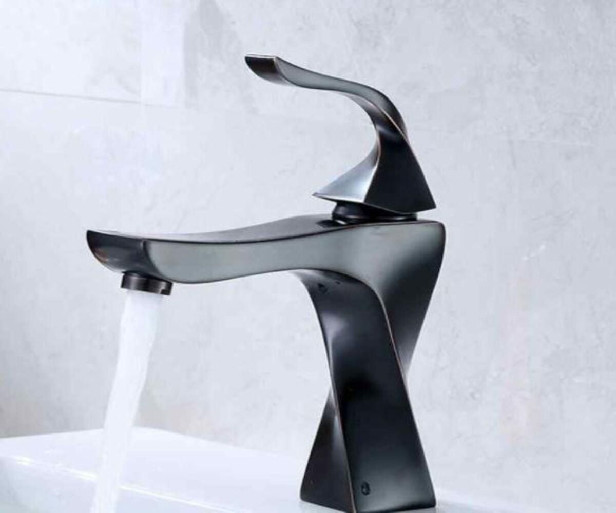DROP Bath and Kitchen DR091003 Robinet pour lavabo de salle de bain de forme carrée en couleur noire de la série Twist