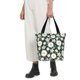 thumbnail image 5 of Disketp White Daisies and Bee Bolsa de Hombro Casual para Mujer, Bolso Cruzado para Compras, Viajes y Uso Diario, 5 of 6