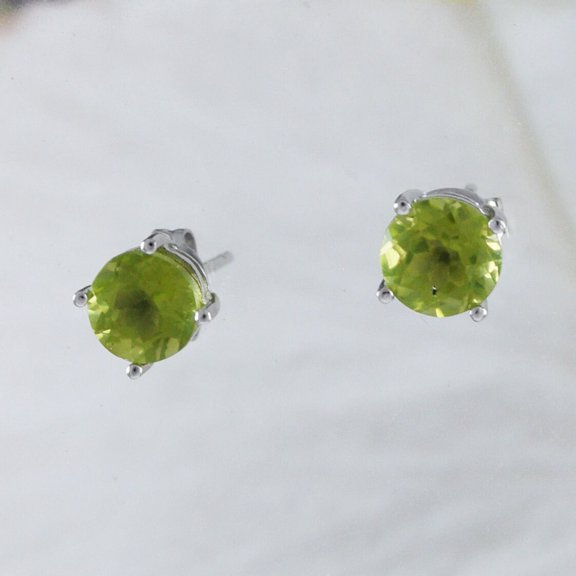 Beautiful Hawaiian Genuine Green Peridot Round Cut Earring, Sterling Silver Green Peridot Stud Earring, E8651 Birthday Valentine Mom Gift