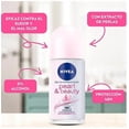 thumbnail image 3 of Desodorante Roll On NIVEA Pearl Beauty para mujer, 50 ml (paquete de 2), 3 of 4