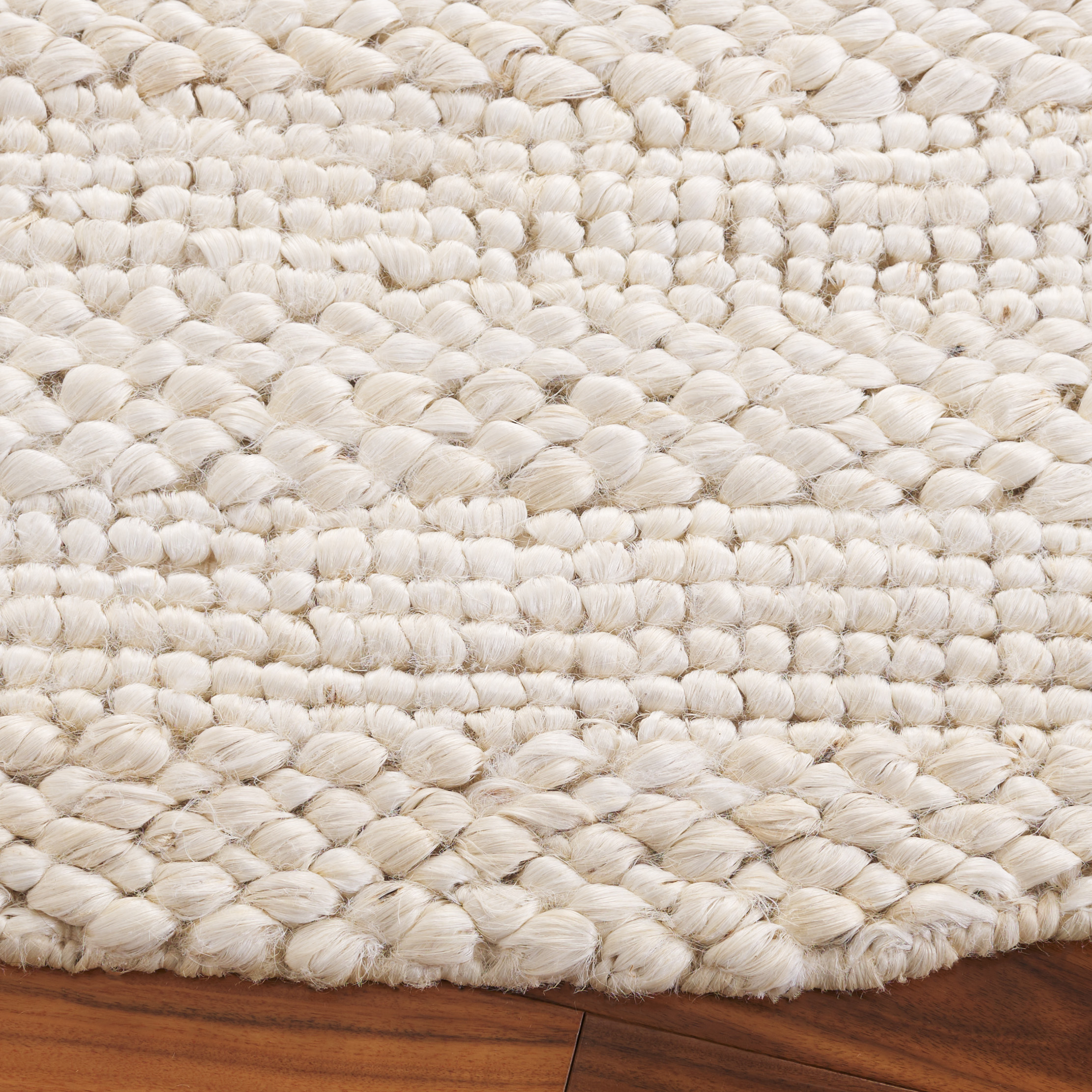 SAFAVIEH Natural Fiber Mide Solid Area Rug, Bleach, 6' x 6' Round