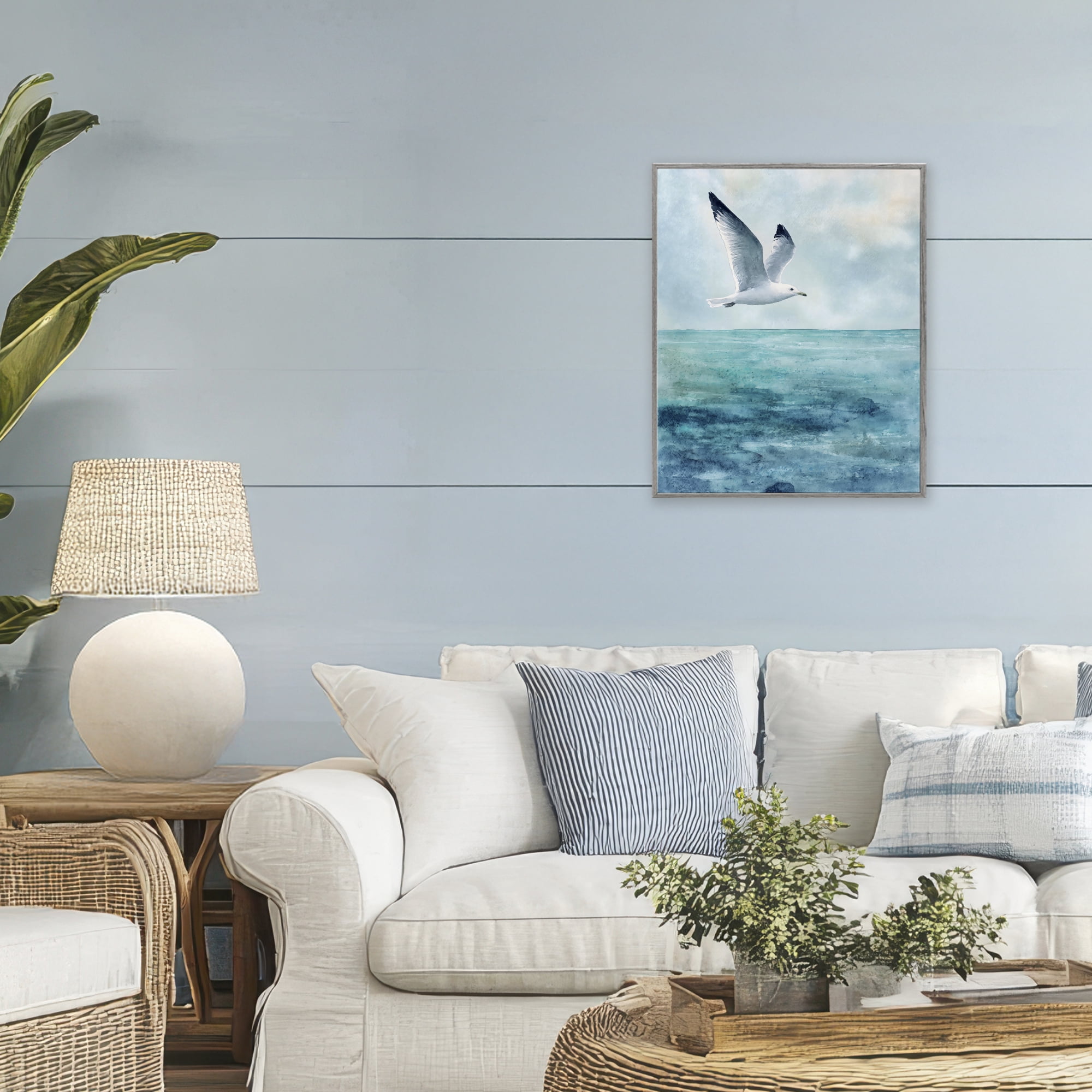 Stupell Industries Seagull With Black Tips Gray Framed Giclee Art, design by Franklyn Gregory
