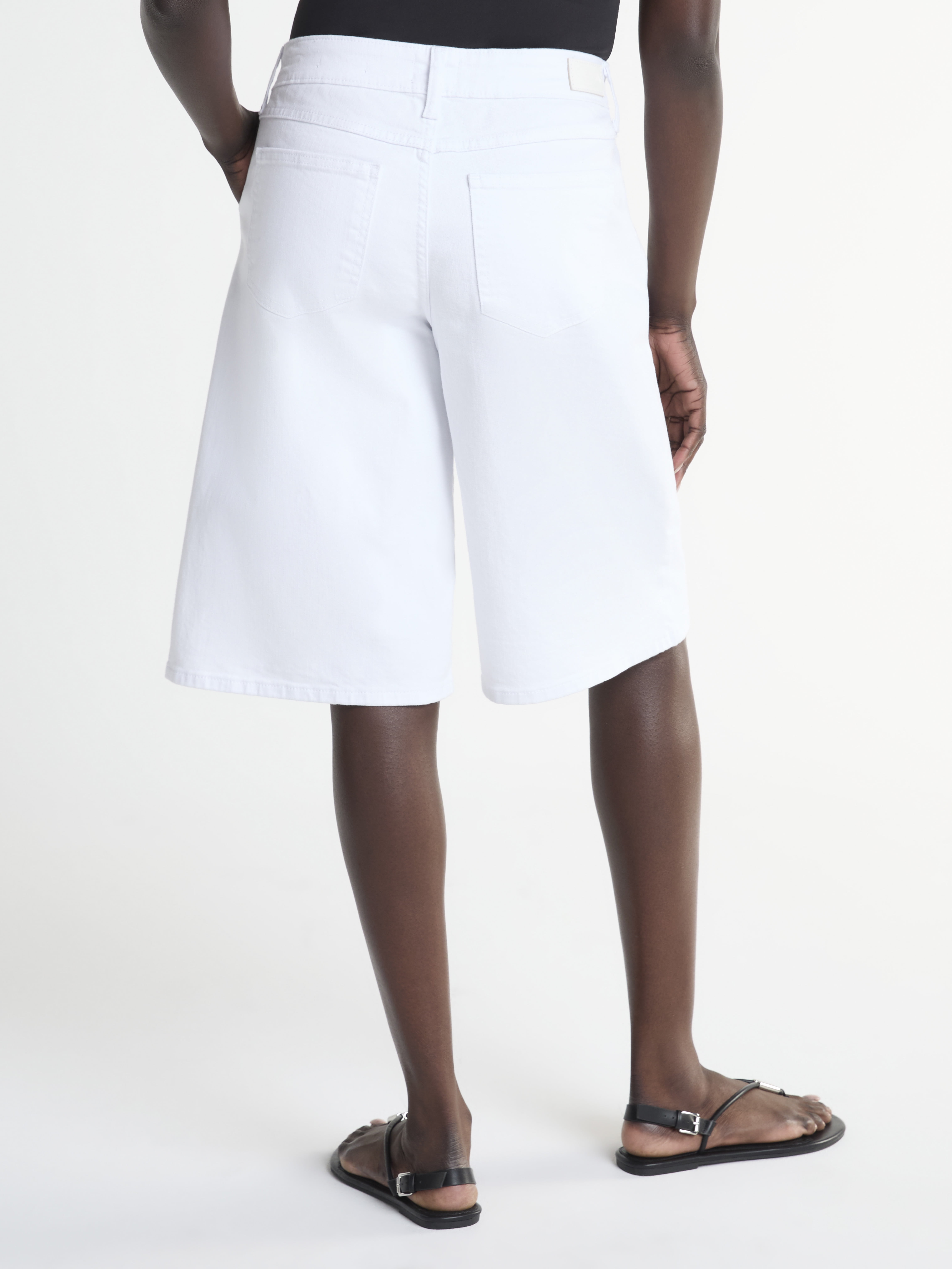 Scoop Women’s and Women’s Plus Denim Bermuda Shorts, Sizes 0-28 Plus