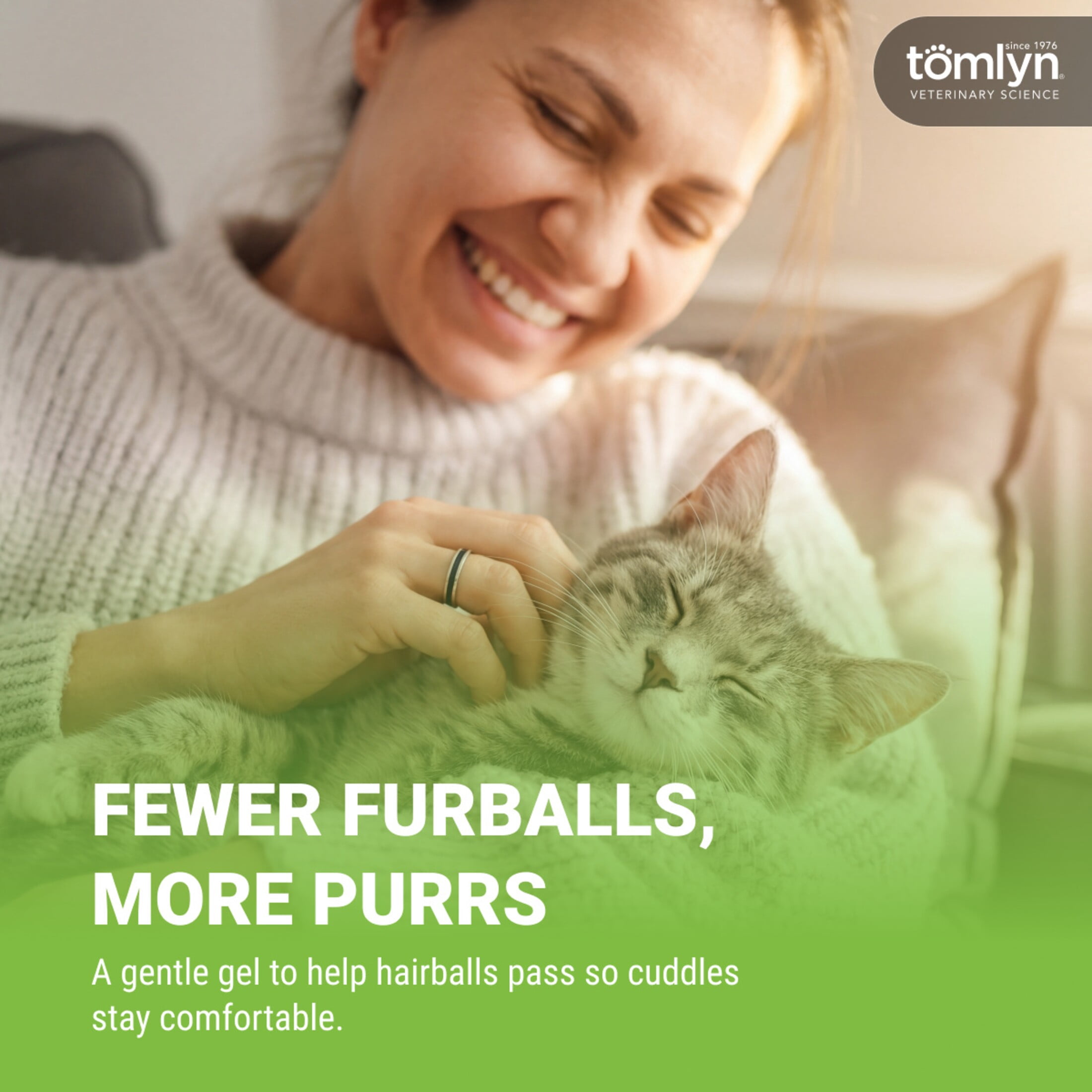 Tomlyn Laxatone Maple Flavored Hairball Remedy Gel for Cats and Kittens, Hairball Gel for Cats to Help Prevent Hairballs and Promote Healthy Digestion, 4.25oz.