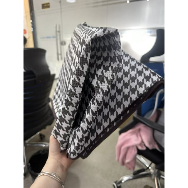 Clothes Storage Bag Wardrobe Sorting Storage Box Portable Storage Bag Winter Cup Storage Box