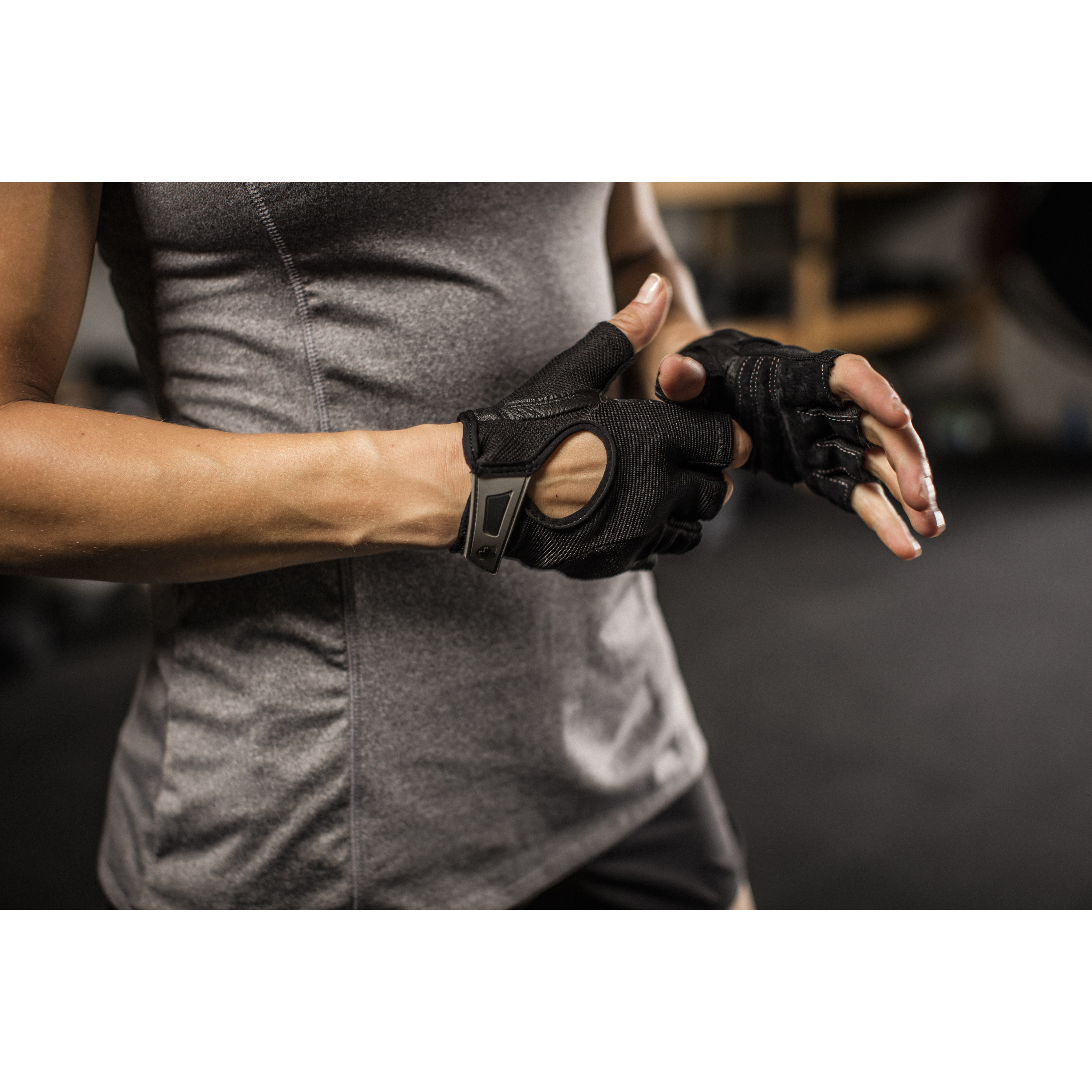 Harbinger Women's Power Weightlifting Gloves with StretchBack Mesh and Leather Palm (Pair) (2017 Model), Medium - image 3 of 5