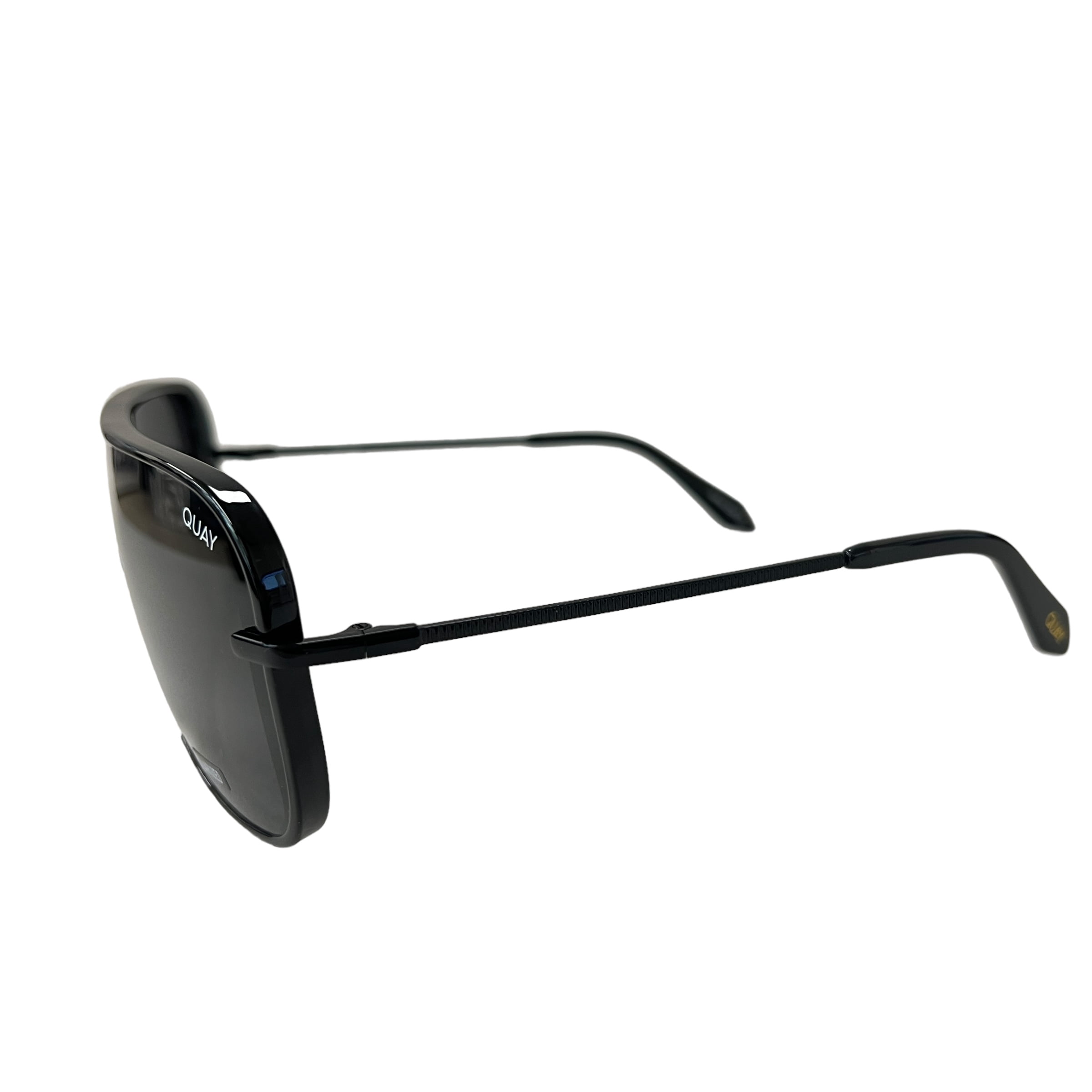 NWT QUAY AUSTRALIA Take a Number 1212 Sunglasses Quay Take A Number Shield Sunglasses, Black Smoke Polarized  main image 2