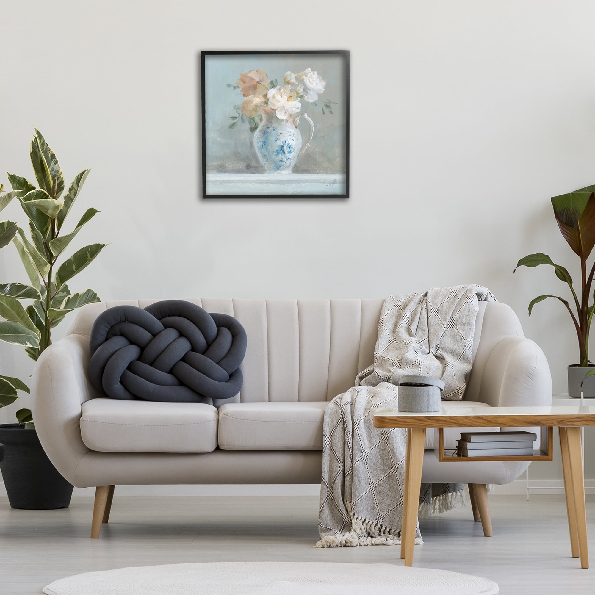 Stupell Industries Heirloom Floral Bouquet Botanical & Floral Painting Black Framed Art Print Wall Art, 24 x 24