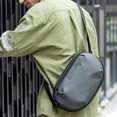 thumbnail image 5 of Nuevo Bolso de Hombro, bolso de pecho para hombre, bolso cruzado Oxford a prueba de salpicaduras, paquete de función de conducción, 5 of 5