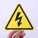 thumbnail image 2 of Juego de 5 pegatinas que muestran la etiqueta de seguridad ISO Señal de advertencia internacional con símbolo de electricidad de 100 mm de diámetro, señal de advertencia de peligro de alto voltaje, 2 of 4