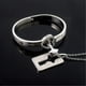 thumbnail image 5 of Pulsera con candado y collar con llave YONGSHENG de acero de titanio para parejas, 5 of 5