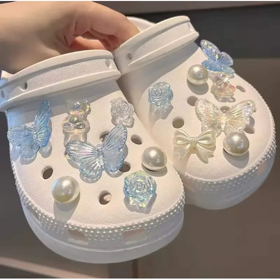 Pearly Baby Blue Clog Charms Set